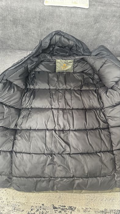Продам куртку зимнюю