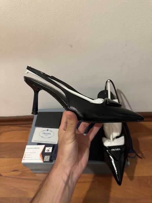 PRADA Logo-Plaque Slingback Pumps