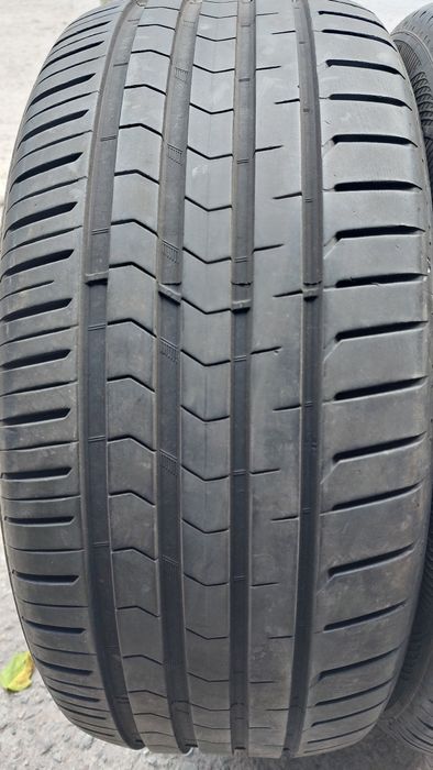Летни гуми 225/50/17 Vredestein 2 броя