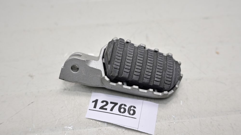 Scarita Peg Fata stanga Ducati Desert X