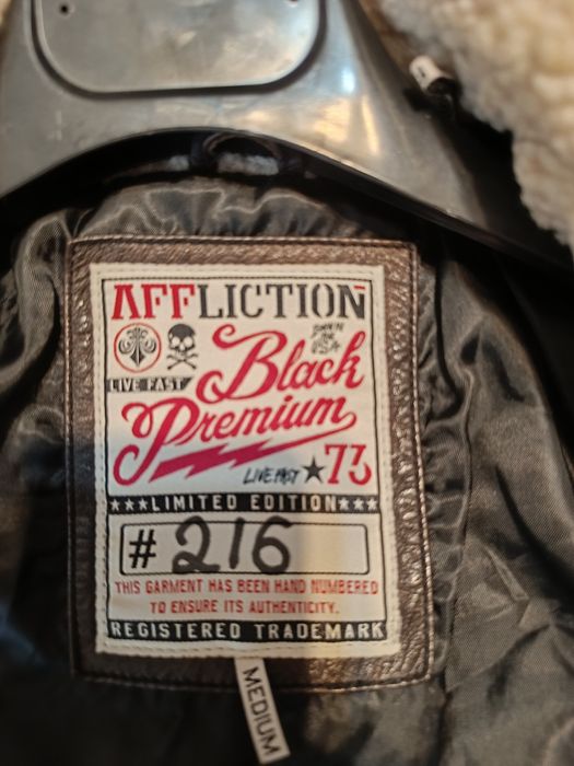 Женская дизайнерская куртка от бренда AFFLICTION