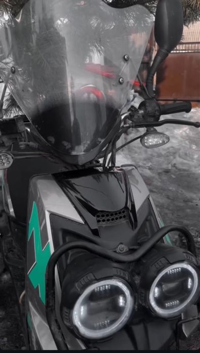 Продам скутер 150куб