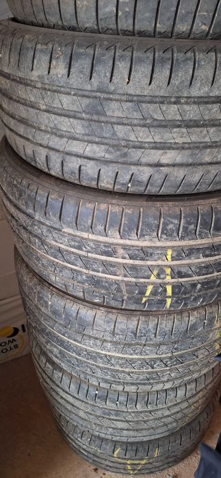 Летни Гуми Х5 Е70 нови 20 размер