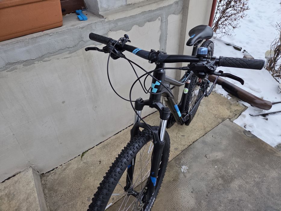 Bicicleta 29 Cube Access