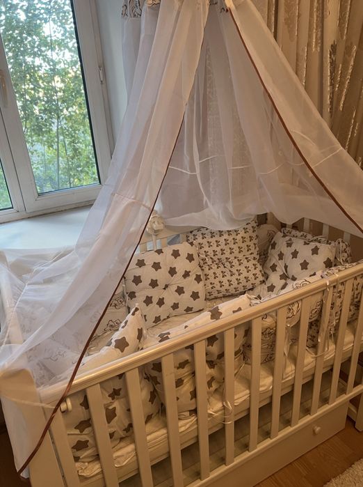 Кроватка для новорожденных