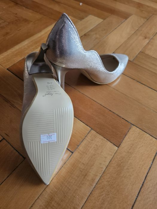 Pantofi dama eleganti