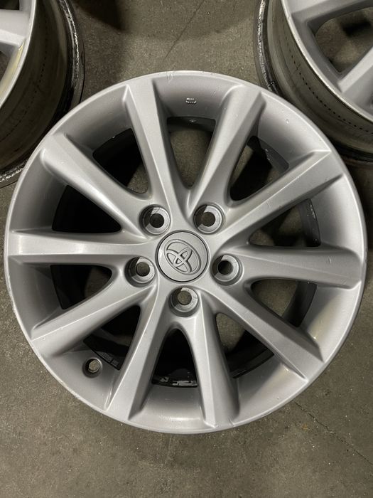 Продам диски от камри 45 р16