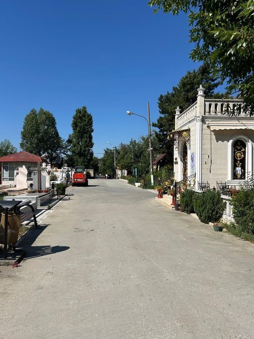 Vand loc veci Damaroaia 2 cripte