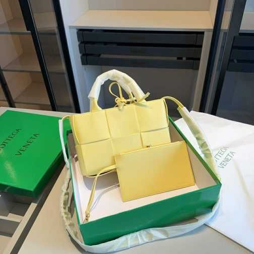 Geanta de mana dama Bottega Veneta 1833127