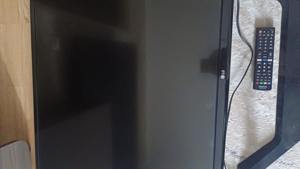 Продам телевизор  LG