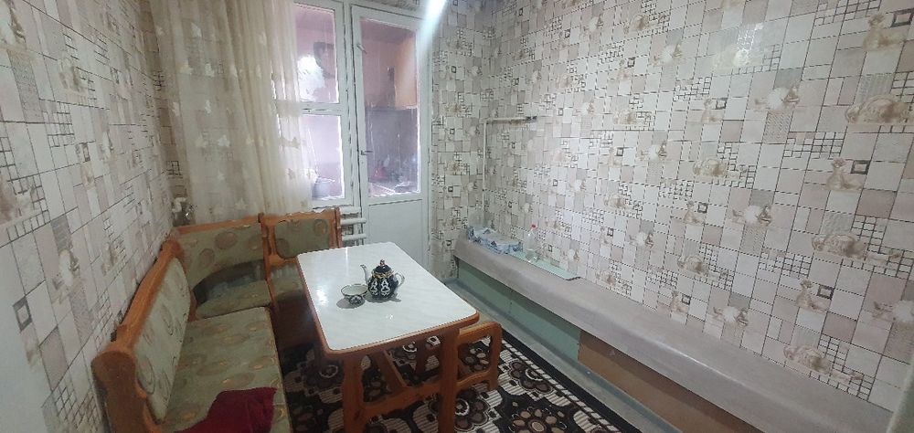 3 xonali uy sotiladi.