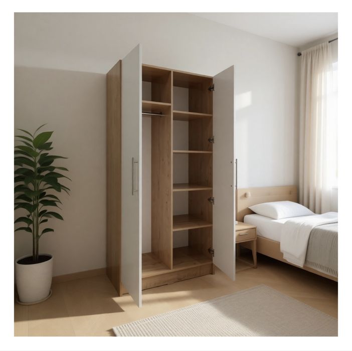 Продается Распашной шкаф