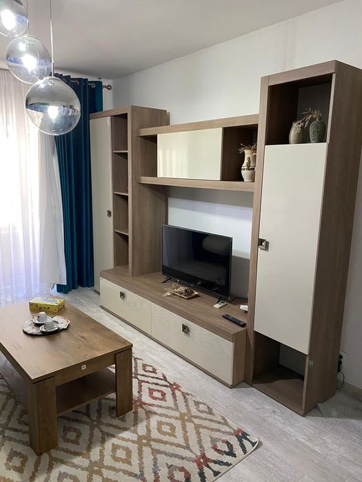 Închiriez apartament ultracentral