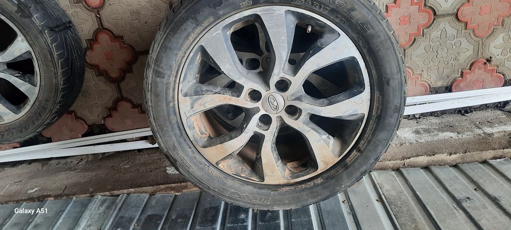 Титанка R 17 продам
