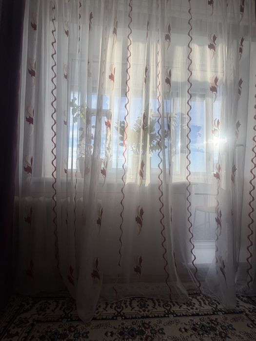 Продам шторы  с тюлью