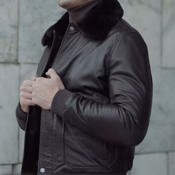 Продам кожаную куртку