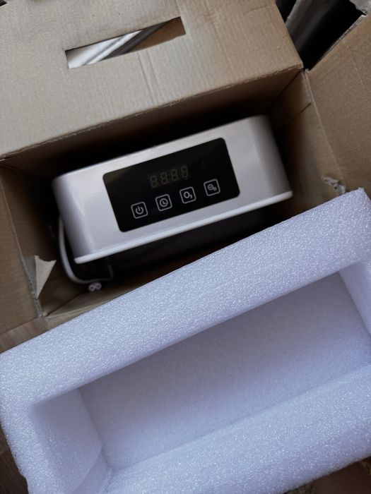 Продам озонатор/очиститель воздуха и воды