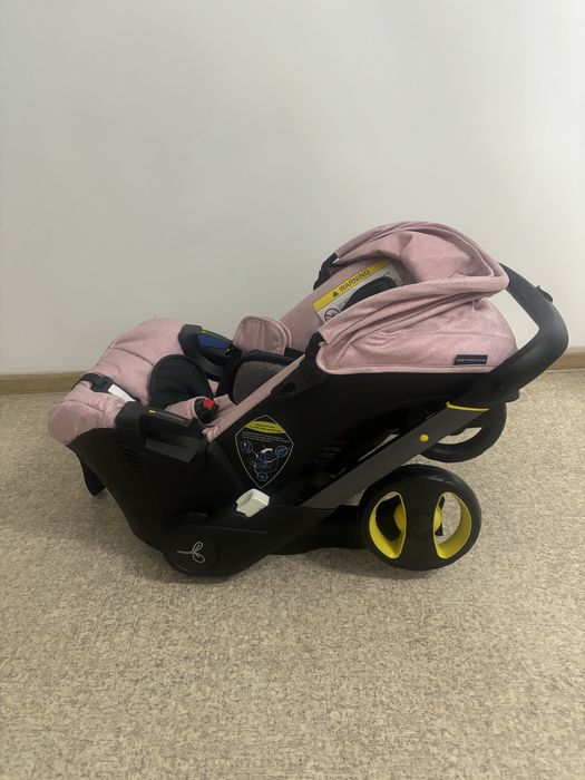 Продам новую коляску автокресло