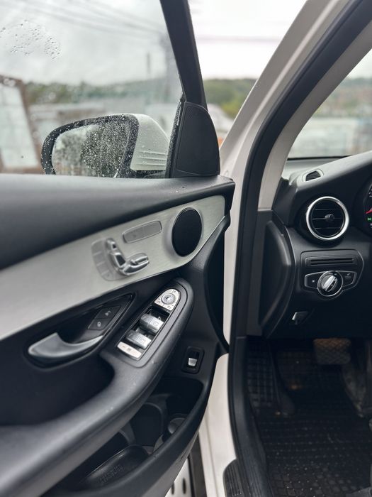 Mercedes Benz GLC220 4Matic