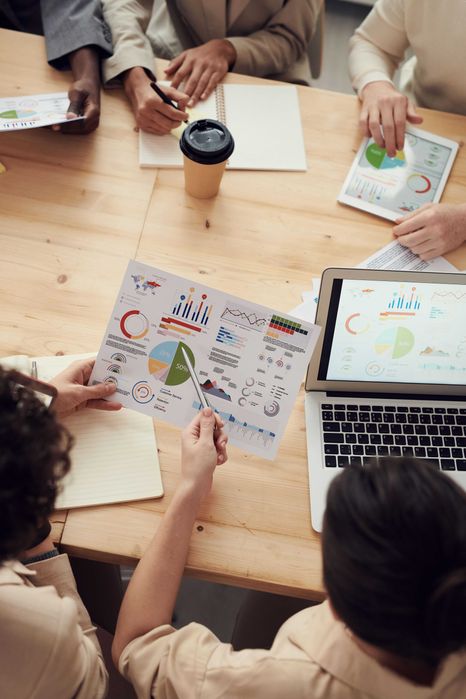 Site-uri care vând: Design modern, SEO și reclame pe TikTok & Insta