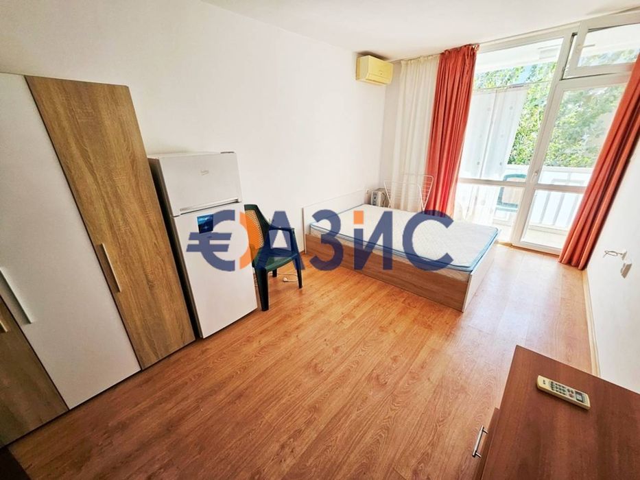 Продава се Едностаен апартамент в к.к. Слънчев бряг - 30 кв.м за 884 €/кв.м - Снимка #3