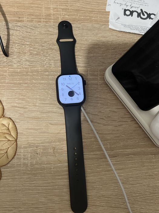 Apple Watch 10 series 46mm GPS water resistant 50 m