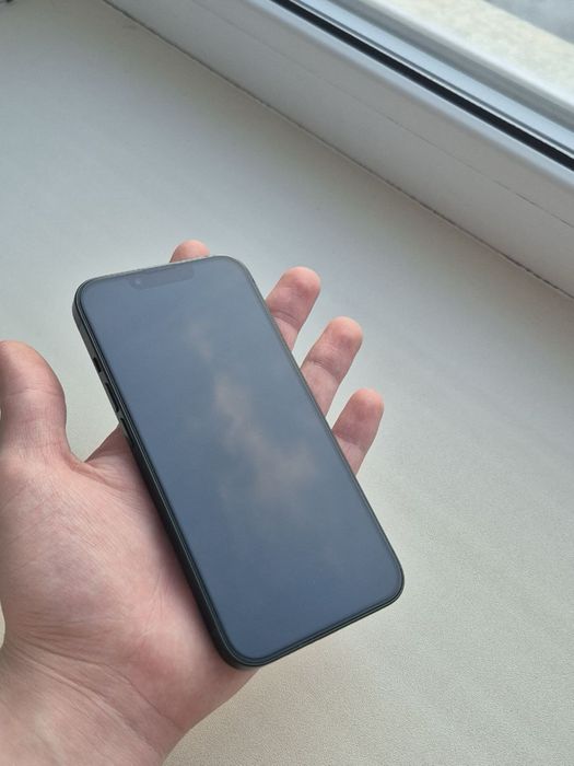 iPhone 13 128 ГБ, идеальное состояние, АКБ 84%