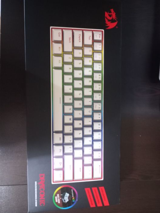 Механична гейминг клавиятура redragon k530