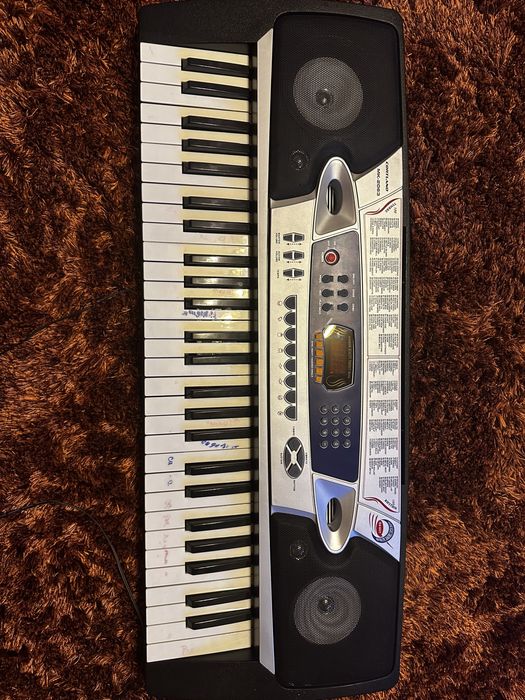 Продам пианино  cortland мк-2063