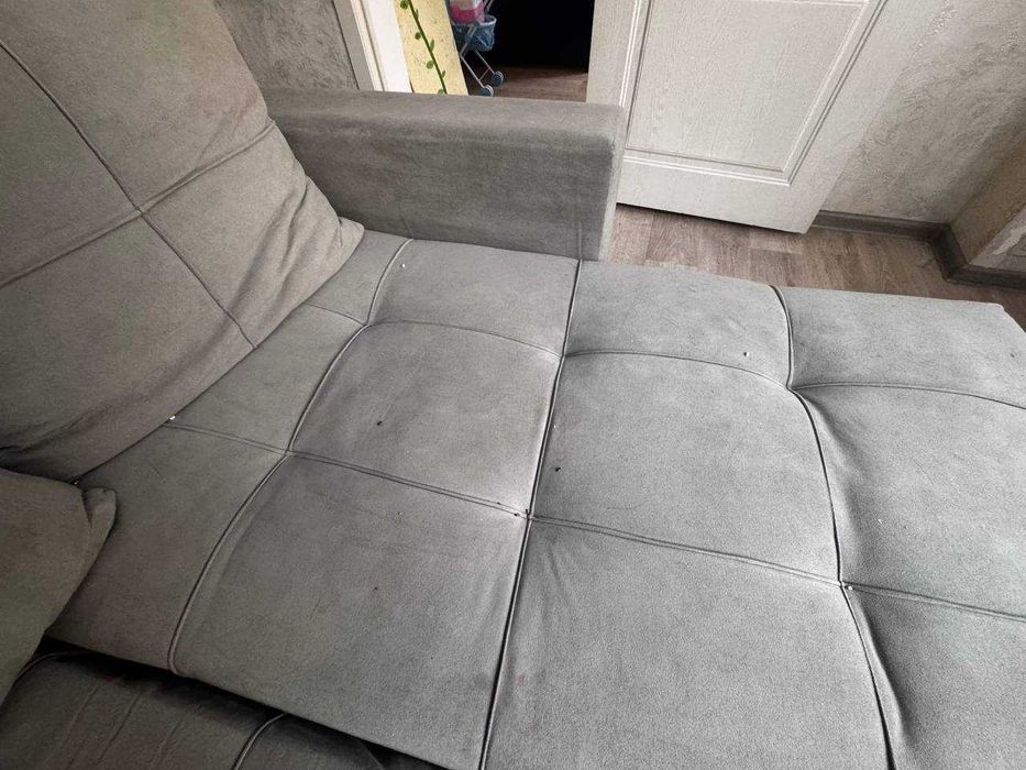 Продам диван угловой