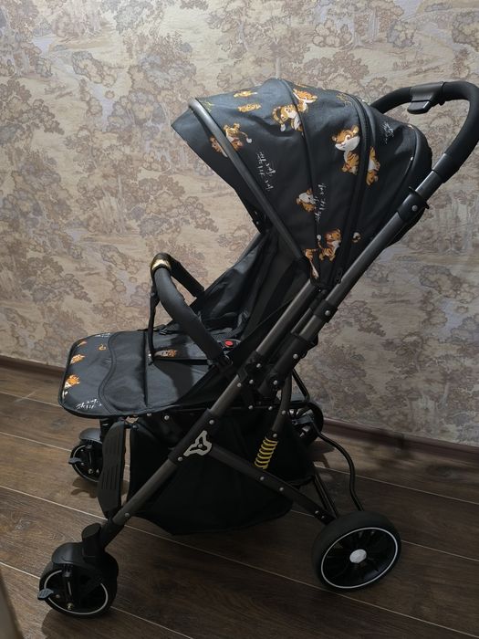 Продам детскую коляску