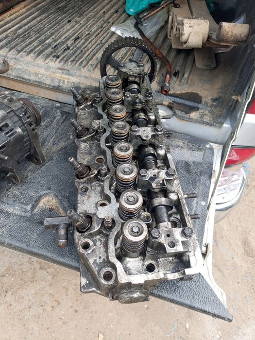 Запчасти на  Mitsubishi 4d56