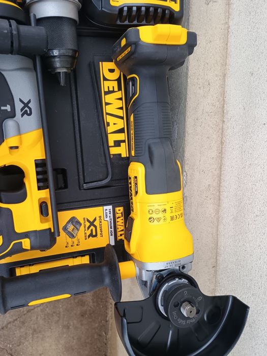 Set dewalt nou . Flex dcg405, rotopercutor dch273,filetanta dcd996,2 b