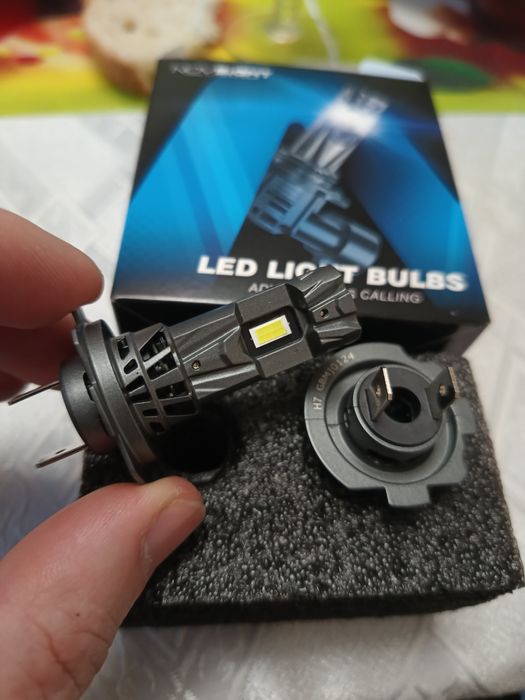 Vând becuri led H7 și HB3Novsight 70W  18000LM