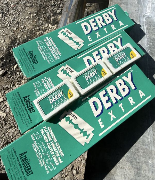 Ножчета за бръснене Derby Extra