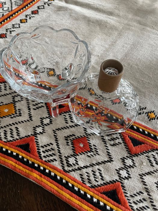 Комплект различни отварачки и стъклена захарница
