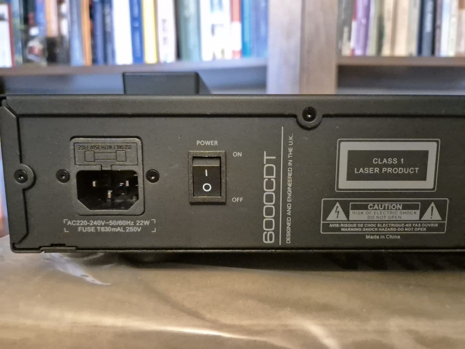 CD player - Audiolab 6000CDT