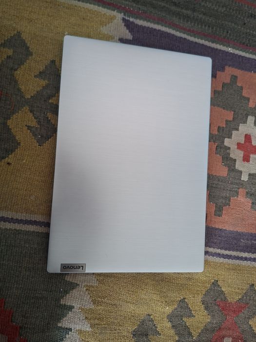 Noutbuk. Lenova  wwwww