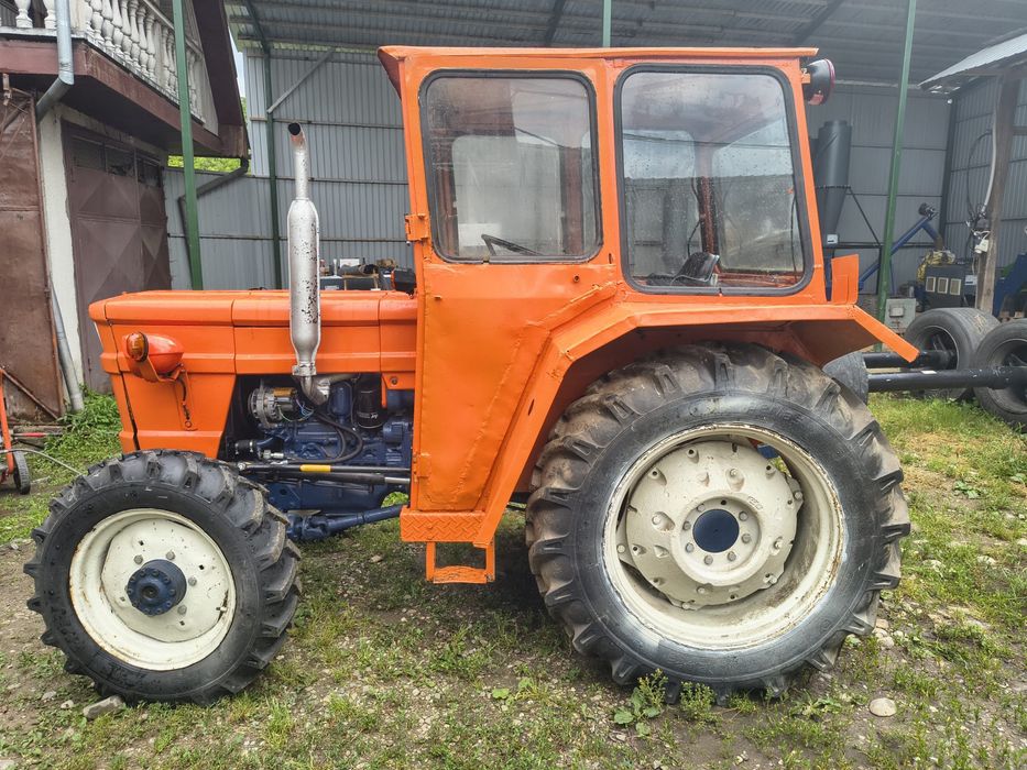 Vand Tractor 445 dt