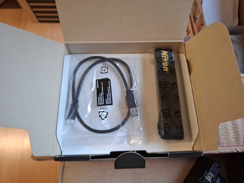 Aparat foto mirrorless Nikon Z30 cu obiectiv Z DX 16-50mm