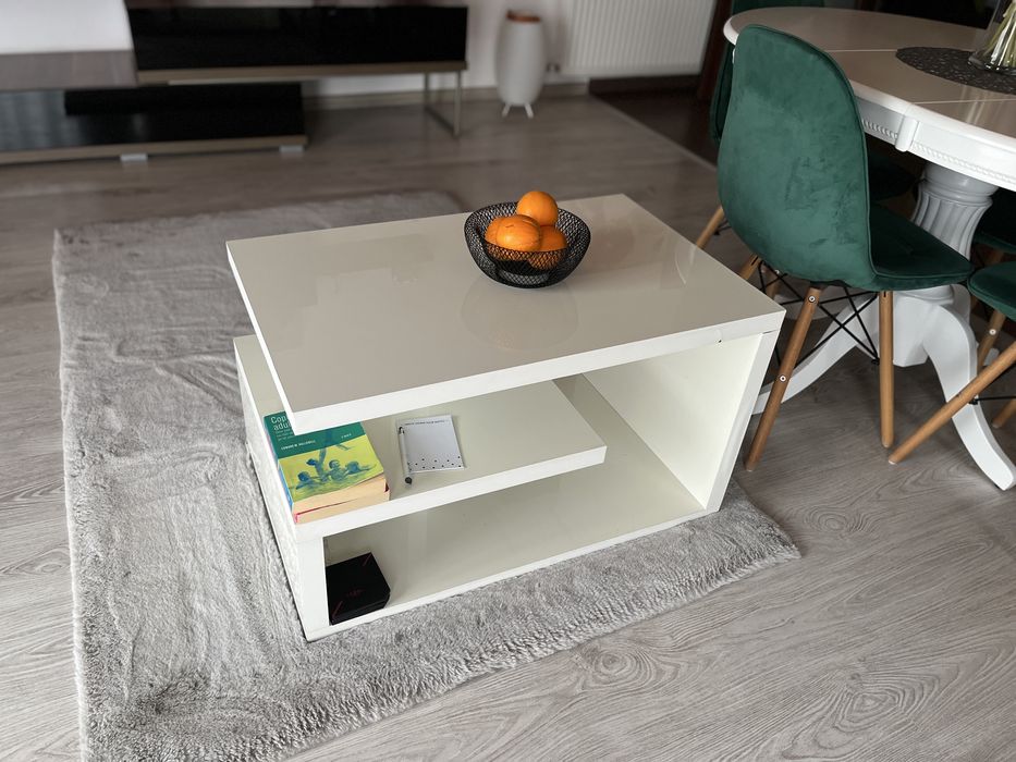 Vand maăsuță cafea