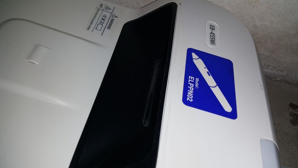 EPSON Proektor.  { Проектор } 100% ORIGINAL.