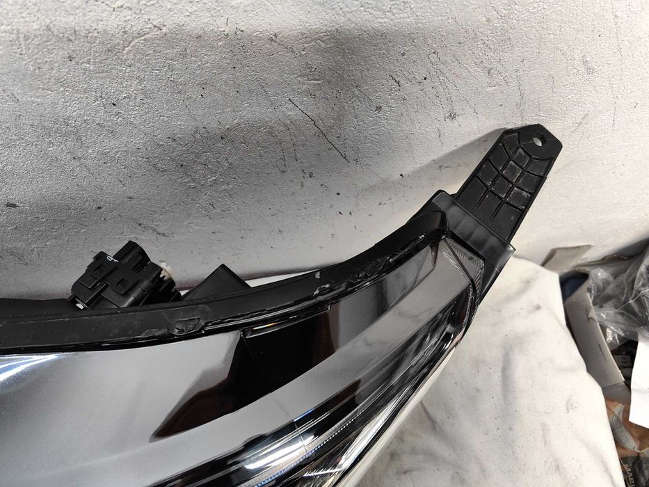 Оригинален фар Хонда ЦР-В Honda CR-V Full Led