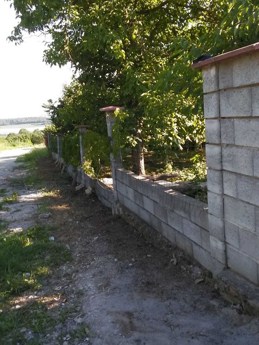 Къща в село Ловец, Шуменско