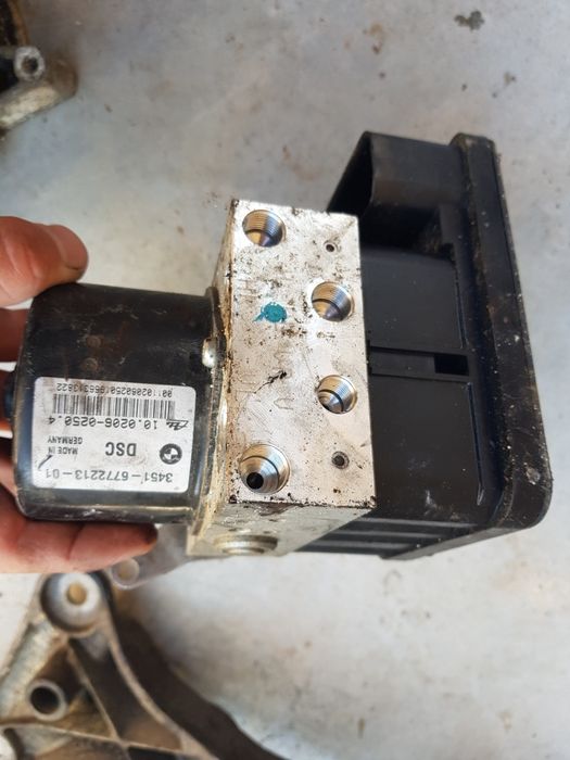 АБС помпа бмв е90 е91 е92 е93 е87 е60