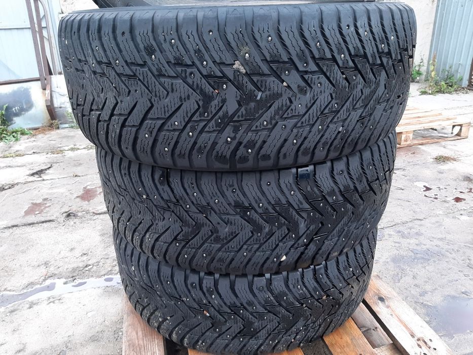 Продам резину на 20!