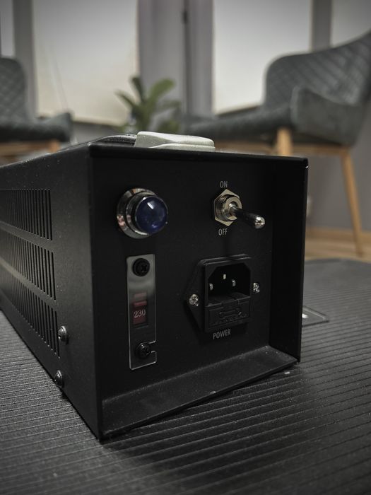 Студиен микрофон Warm Audio Wa-8000