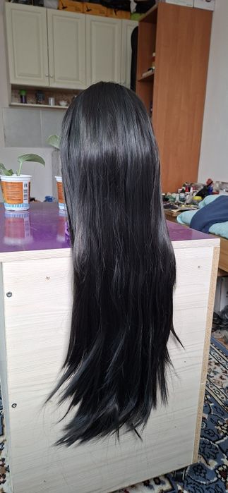 Парик новый  красивый