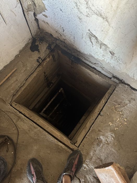 Продам гараж в черте города , с документами ,