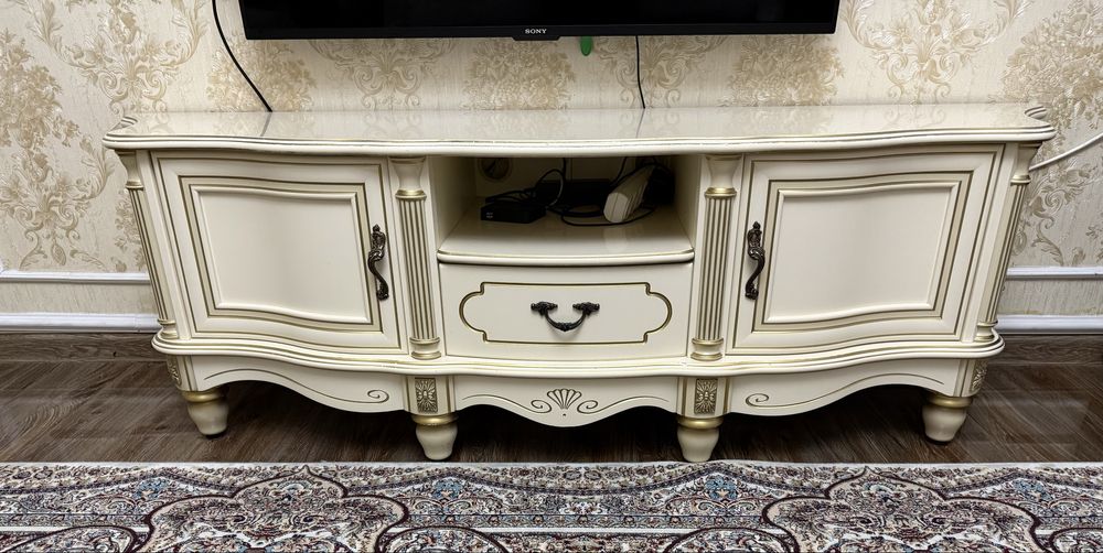 ТВ тумба в гостинную